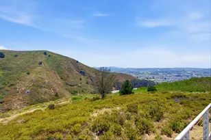 855 Mountain View Dr 4, Daly City, CA 94014 - Photo 37