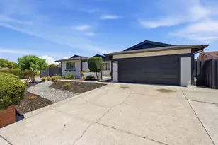 7516 Shady Hollow Dr, Newark, CA 94560 - Photo 3