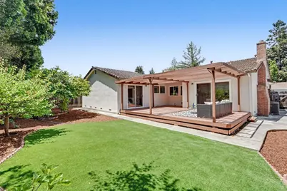 850 Roble Dr, Sunnyvale, CA 94086 - Photo 43