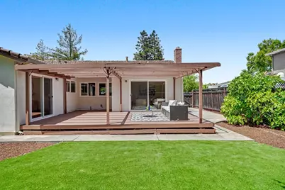 850 Roble Dr, Sunnyvale, CA 94086 - Photo 45