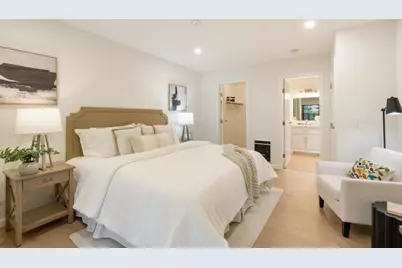 1070 Mercedes Ave 12, Los Altos, CA 94022 - Photo 17