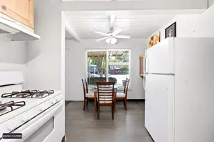 10343 Beeman Dr, San Jose, CA 95127 - Photo 17
