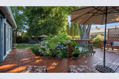 1180 Fewtrell Dr, Campbell, CA 95008 - Photo 47