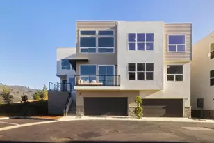 827 Fassler Ave, Pacifica, CA 94044 - Photo 1