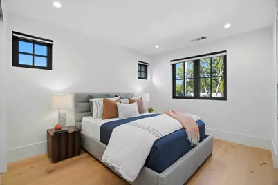 1211 Fulton St, Palo Alto, CA 94301 - Photo 15
