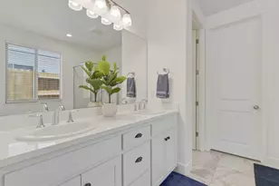 1661 Castlerock Dr, Hollister, CA 95023 - Photo 27