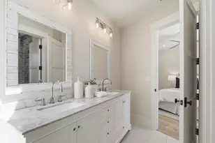 25600 Burke Ln, Los Altos Hills, CA 94022 - Photo 27