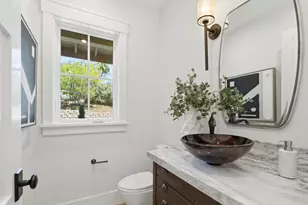 25600 Burke Ln, Los Altos Hills, CA 94022 - Photo 33