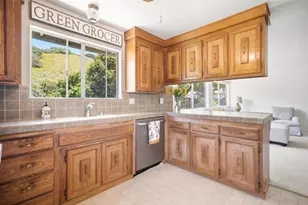 471 Country Club Dr, Carmel Valley, CA 93924 - Photo 7