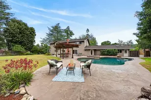 19121 Harleigh Dr, Saratoga, CA 95070 - Photo 63