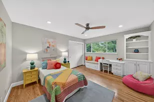 19121 Harleigh Dr, Saratoga, CA 95070 - Photo 43