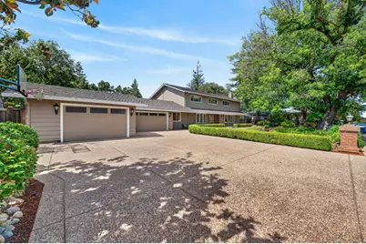 19121 Harleigh Dr, Saratoga, CA 95070 - Photo 9
