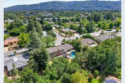 19121 Harleigh Dr, Saratoga, CA 95070 - Photo 79