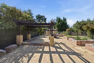 23005 Del Monte Way, Los Gatos, CA 95033 - Photo 47