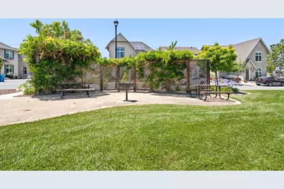 2209 Sahara Cir, Hollister, CA 95023 - Photo 21