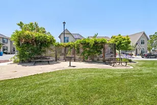 2209 Sahara Cir, Hollister, CA 95023 - Photo 21