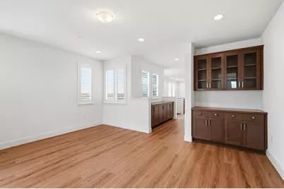 17439 Harbor View Ave, Lathrop, CA 95330 - Photo 11