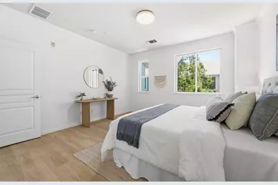 909 Alta Mar Ter, San Jose, CA 95126 - Photo 11