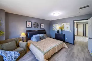 816 7th Ave, Oakland, CA 94606 - Photo 27