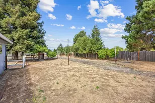 12500 New Ave, San Martin, CA 95046 - Photo 35