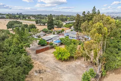 12500 New Ave, San Martin, CA 95046 - Photo 55