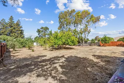 12500 New Ave, San Martin, CA 95046 - Photo 39