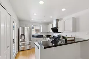 993 Asilomar Ter 3, Sunnyvale, CA 94086 - Photo 5