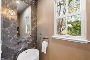 10 Creekside Ln, San Mateo, CA 94401 - Photo 19
