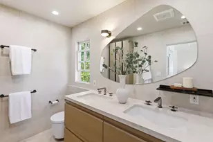 10 Creekside Ln, San Mateo, CA 94401 - Photo 39