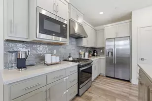 9865 Seawind Wy, Newark, CA 94560 - Photo 17