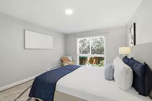 1033 Crestview Dr 110, Mountain View, CA 94040 - Photo 21
