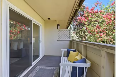 1033 Crestview Dr 110, Mountain View, CA 94040 - Photo 25