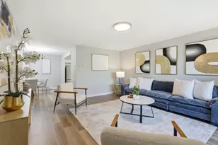 1033 Crestview Dr 110, Mountain View, CA 94040 - Photo 1