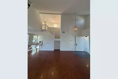 711 Hillock Dr, Hollister, CA 95023 - Photo 3