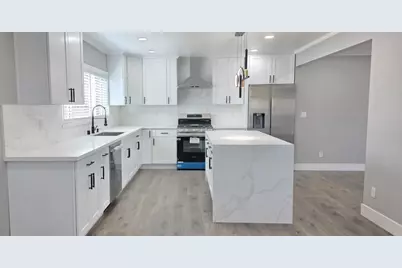 691 Lotus St, San Jose, CA 95116 - Photo 5