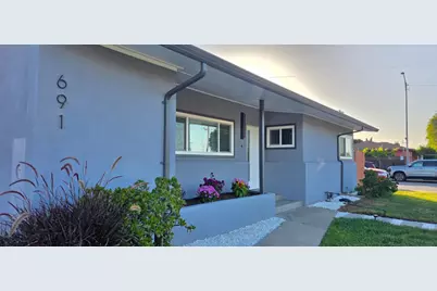 691 Lotus St, San Jose, CA 95116 - Photo 1