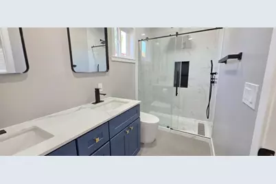 691 Lotus St, San Jose, CA 95116 - Photo 25