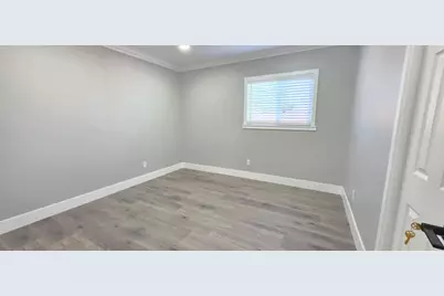 691 Lotus St, San Jose, CA 95116 - Photo 15