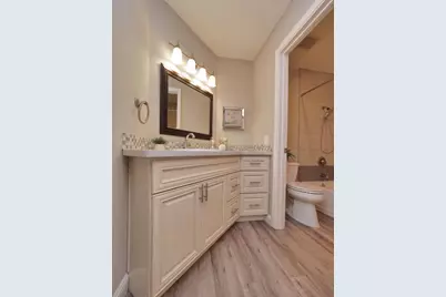 306 Shadow Run Dr, San Jose, CA 95110 - Photo 23