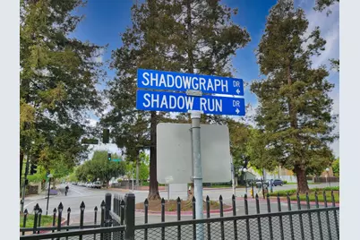 306 Shadow Run Dr, San Jose, CA 95110 - Photo 57