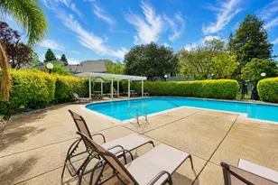 306 Shadow Run Dr, San Jose, CA 95110 - Photo 51