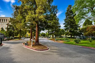 306 Shadow Run Dr, San Jose, CA 95110 - Photo 45