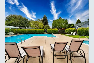 306 Shadow Run Dr, San Jose, CA 95110 - Photo 51
