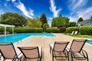 306 Shadow Run Dr, San Jose, CA 95110 - Photo 51