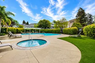 306 Shadow Run Dr, San Jose, CA 95110 - Photo 47