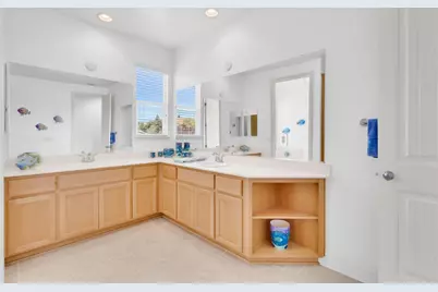 1040 Peppermill Ct, Concord, CA 94518 - Photo 49