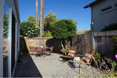 6325 Mountford Dr, San Jose, CA 95123 - Photo 31
