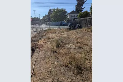 3700 West St, Oakland, CA 94608 - Photo 3