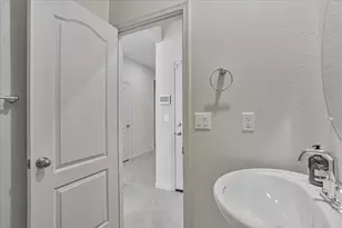 2051 Rosewood Dr, Hollister, CA 95023 - Photo 39
