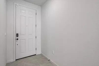 2051 Rosewood Dr, Hollister, CA 95023 - Photo 9